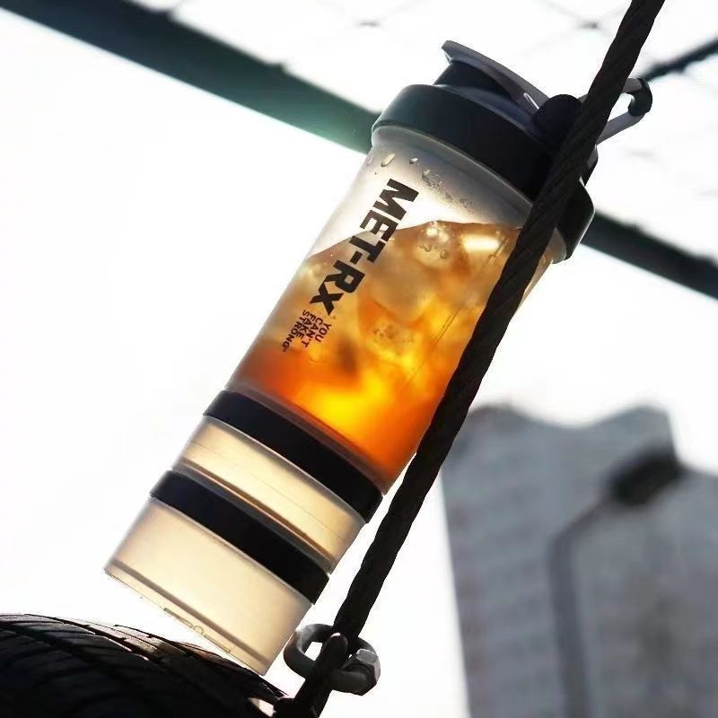 Wysokiej jakości shaker do bia – Protein Shaker Bottle recenzja i cena